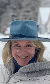 Meet Beth McLaughlin of Slate Gray Gallery