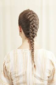 Ways to make your hair wavy. Heatless Hairstyle Hacks 6 Ways To Get Wavy Hair Overnight