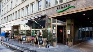 Tibits is a great spot for families or quick business meetings, alone time or meet ups with friends. Tibits Gurtengasse Bern Welcome