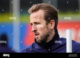 Harry burton hi-res stock photography and images