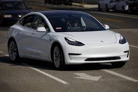 Agar Bebas Dari Aturan Ganjil Genap Beli Tesla Model 3 Atau Bmw I3s Halaman All Kompas Com