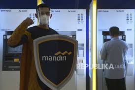 Talent iklan bank manditi / talent iklan bank manditi / bank mandiri projects photos. Bank Mandiri Catat Peningkatan Transaksi Digital 96 Persen Republika Online