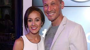 Bachelorette Stars Ashley Hebert And J P Rosenbaum Welcome A Son Abc News