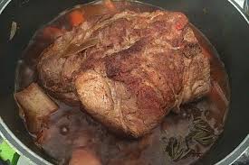 Schweinenackenbraten In Rotweinsauce Von Jimny175 Chefkoch Rezept Schweinebraten Rezept Schweinefilet Rezepte Fleisch Gerichte