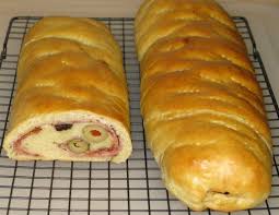 Pan De Jamon Food Food Facts Venezuelan Food