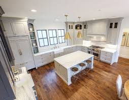 I uploaded the picture to the benjamin moore site and tried to color it myself but i couldn't master it. Transitional Family Home With Grey Kitchen Home Bunch Interior Design Ideas