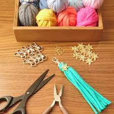 簡単すぎ ズパゲッティのおしゃれタッセルの作り方 weboo ウィーブー 自分でつくる タッセル 作り方 タッセル 手作り ハンドメイド バッグチャーム