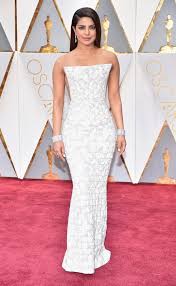 Priyanka Chopra Oscar 2017 Red Carpet Arrival Oscars Red Carpet Arrivals 2017 Oscars 2017 Photos 89th Academy Awards Nice Dresses Red Carpet Oscars Oscars 2017 Red Carpet