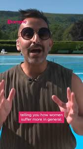 We love Lorraine's brand new tattoo inspired by Tulisa's! 😂