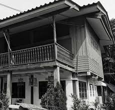 100+ pictures of old homes. From Old Home To Stunning House On Stilts Living Asean