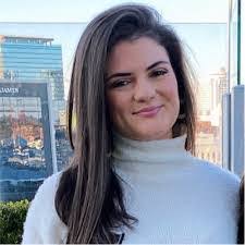 Amanda Ruse's Instagram, Twitter & Facebook