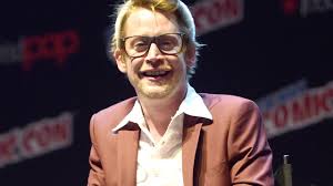 Although macaulay culkin made his feature screen debut in 1988's rocket gibraltar, it was his role macaulay carson culkin was born on august 26, 1980, in new york city. Macaulay Culkin Opens Up About Losing His Virginity At 15 Entertainment Tonight