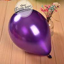 Sepatu ini didesain dengan sentuhan warna ungu metalik yang juga ditemukan dalam kemasannya. Souvenir Ultah Balon Balon Latex Balon Metalic Balon Warna Ungu Tua