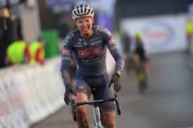 De eerste etappe in de lotto thüringen tour bij de dames. Bondscoach Sven Vanthourenhout Lotte Kopecky Heeft Zelf De Het Nieuwsblad Mobile