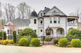 3 Vienna Ct Anderson Sc 29625 Zillow Victorian Homes Next At Home Street Design