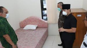 Bank syariah mandiri berdiri pada 1973 dengan nama bank susila bakti (dimiliki ykp bdn dan mahkota). Rsud Dr Soedomo Trenggalek Jadi Rujukan Corona Mas Ipin Fungsikan Asrama Diklat Jadi Ruang Isolasi Surya