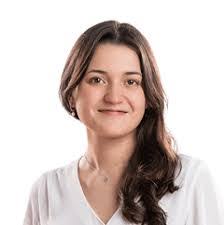 Madeleine Stringer's Instagram, Twitter & Facebook