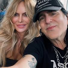 Faster Pussycat Singer's Fiancée Shares Final Post Before Cruise Fall