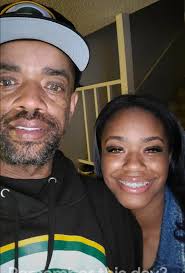 Happy birthday to a March 31 Aries