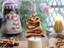 Pour Celles Et Ceux Qui Aiment Faire Un Repas Tardif Le Soir Du Reveillon Un Apero Aux Saveurs De Noel S Impose Feuilletes Apero Sapin Feuillete Aperitif Noel