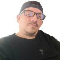 30+ perfiles de «Manuel Charry»