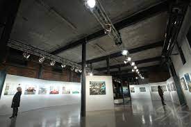 Art Exhibition Lighting Rig Www Sxsevents Co Uk Lighting Ceiling Lights Event Photos