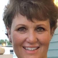 Beth Santoro's Instagram, Twitter & Facebook