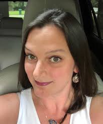 My beautiful friend Jan got a new do! Short and sassy!!!