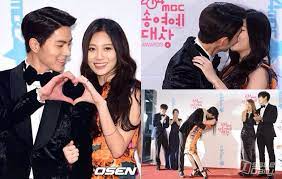 While hong jong hyun and nana rumors gradually die down after some time, on the other hand hong jong hyun has been openly interacting with his virtual wife in we got married. Pin De Lizzy Kim En Korean Stars S Red Carpet Fashion Dramas Coreanos Actores Coreanos Actores