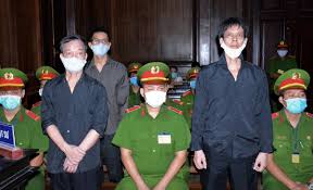 Bùi tiến dũng lái xe sang đón cô dâu khánh linh. Hq9g64okjuxfhm