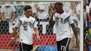 Contact jérôme boateng on messenger. Fear Of Fans Stopped Germany Players Thanking Mesut Ozil Jerome Boateng