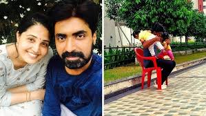 Serial Actor Prajin Sandra Cute Moments with Twin Daughters Mithra and  rudhra