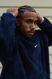 Isaac Quaynor: Five Fits With The AFL Superstar