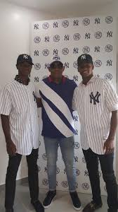 July2 Dayro Pérez IF, Rafael Severino RHP, pactan contrato con los #Yankees  ¡Que Dios los bendiga!