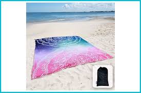 It has 6 metal stakes in a pouch for 4 anchor loops (and 2 to spare). 8 Best Beach Blankets For Families Family Vacation Critic