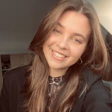 Oppas Linn (21), beschikbaar in Munstergeleen via Sitly