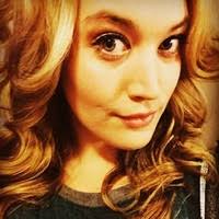 Amber Deleon's Instagram, Twitter & Facebook