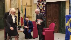 Meridionews svela il contatto che ebbero giuseppe de donno e giuseppe li pera, nei panni di imprenditori, un anno dopo la la versione di de donno «noi ci occupavamo di sicurezza nei cantieri e da qualche anno avevamo un contratto con alerion. Il Prefetto Generale Mario Mori Ed Il Colonnello Giuseppe De Donno Lions Club Foggia Umberto Giordano