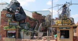 Congo Falls Mini Golf In Oc Nj Even If It Plays The Lion Sleeps Tonight Every 5 Minutes All Night Long Ocean City Ocean City Nj Adventure Golf