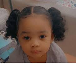 My lil Shartygirl is so pretty 🥹 and then she absolutely annihilated  Myrkal's avatar.