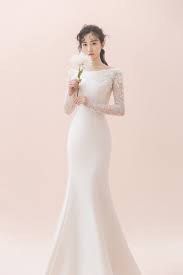 The ensemble is often known as chima jeogori.men's hanbok consist of jeogori and loose fitting baji (trousers). Korean Wedding C 025 Reyoo Studio Korea Wedding Pledge Wedding Dress Long Sleeve Casual Beach Wedding Dress Wedding Dresses