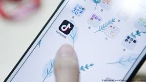 Nonton drama thailand praomook episode 6 sub indo full episode. Indonesia Blocks Pornographic Tik Tok App Asia An In Depth Look At News From Across The Continent Dw 05 07 2018