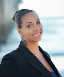 Amber Phoenix's Instagram, Twitter & Facebook