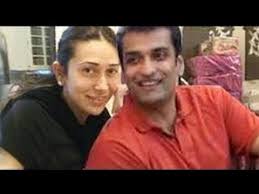 • (she was in a serious relationship with ajay devgan, but ajay surprised all by getting married with kajol.) abhishek bachchan: Karishma Kapoor To Remarry After Divorce Youtube