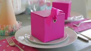 Dinner party favors come in all shapes, sizes, flavors, and price tags. Floral Favors Diy Dinner Party Gift Boxes Youtube