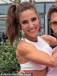 The actor and his wife, elsa pataky, have a daughter and twin sons. Elsa Pataky 44 Looks Better Now Than She Did In Her 20s As She Parties With Chris Hemsworth Aktuelle Boulevard Nachrichten Und Fotogalerien Zu Stars Sternchen