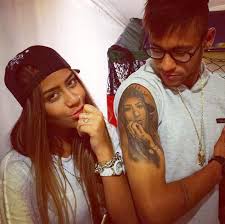 Neymar's longest relationship is with the brazilian soap star named bruna marquezin. Neymar S Sister Makes Her Relationship With Gabriel Barbosa Official