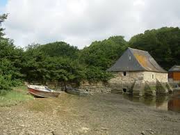Bretagne Sur Les Bords De L Aven Facevasion En 2020 Bretagne Bretagne Paysage Moulin A Eau