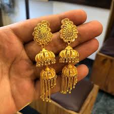 9797917924 7006306031 3 Step Jumka Available At Hollywood Ornaments Price Range 25 000rs 60 Buy Gold Jewelry Bridal Gold Jewellery Jewelry Earrings Studs