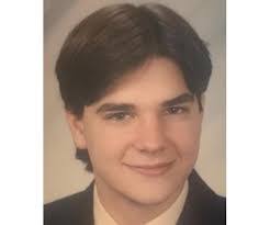 Kara Morelli's Instagram, Twitter & Facebook